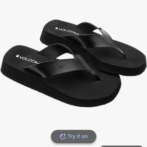Volcom Black “Not Ur Moms Platform Sandals”Flip Flops